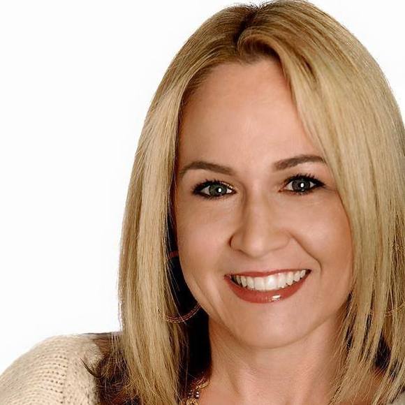 Meet your Posher, Annie - Picture 1 of 1